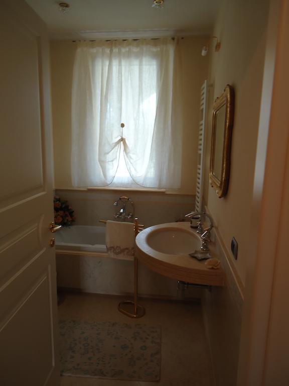 B&B La Casa Di Susy-Verona Ruang foto