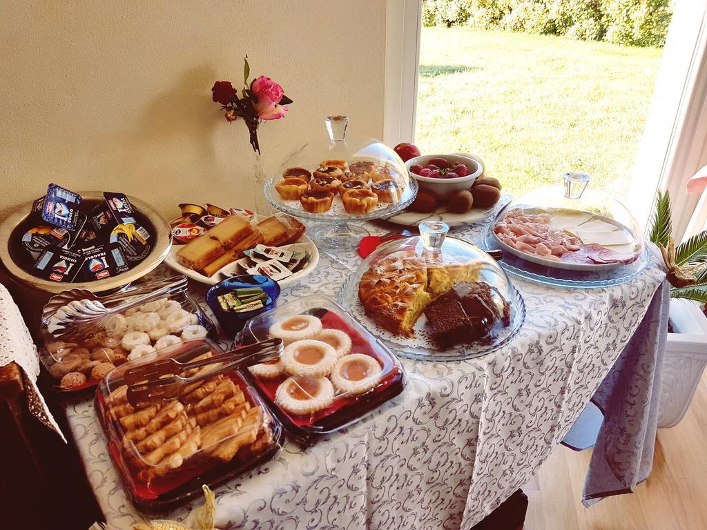 B&B La Casa Di Susy-Verona Bagian luar foto