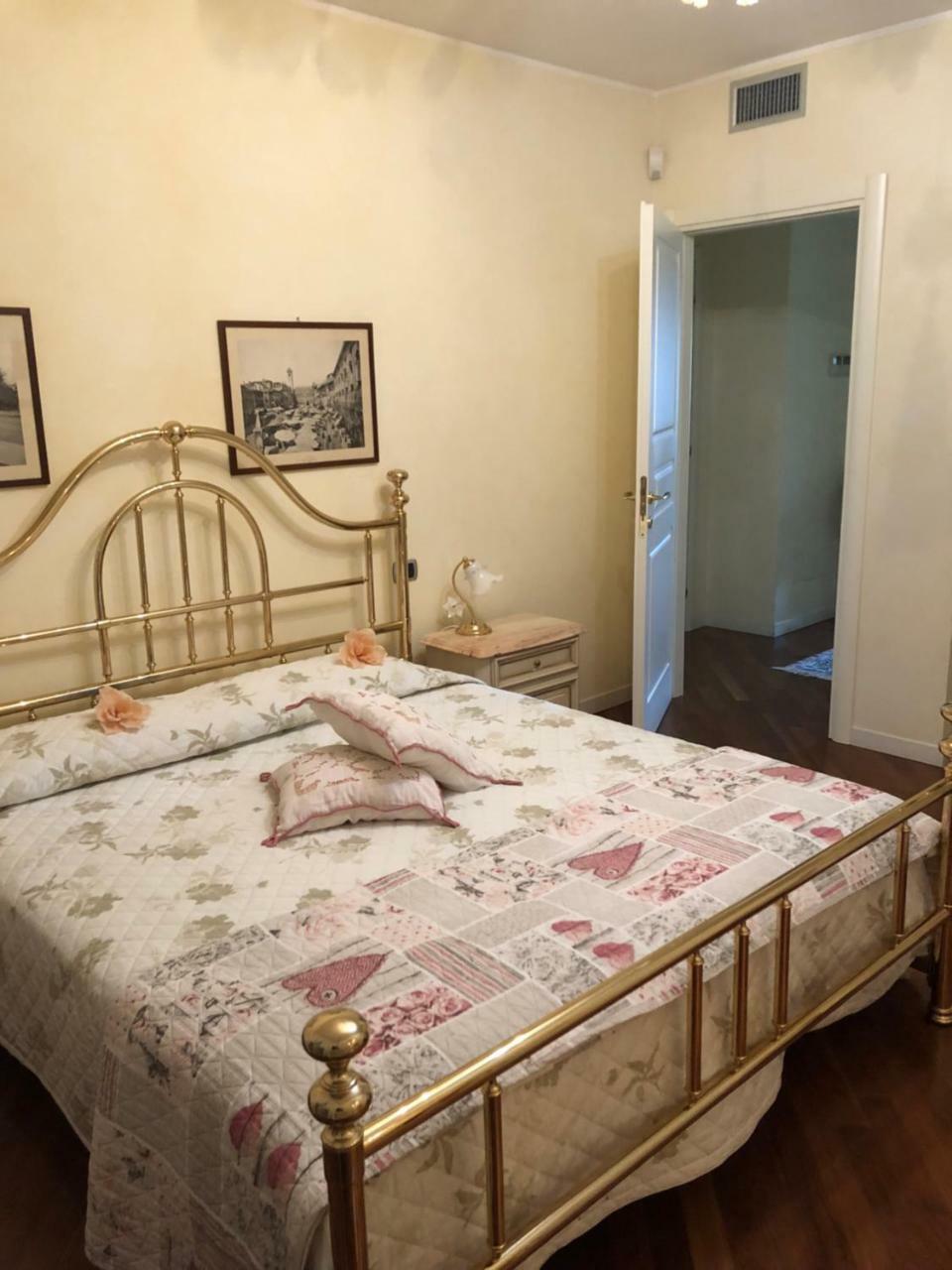 B&B La Casa Di Susy-Verona Bagian luar foto